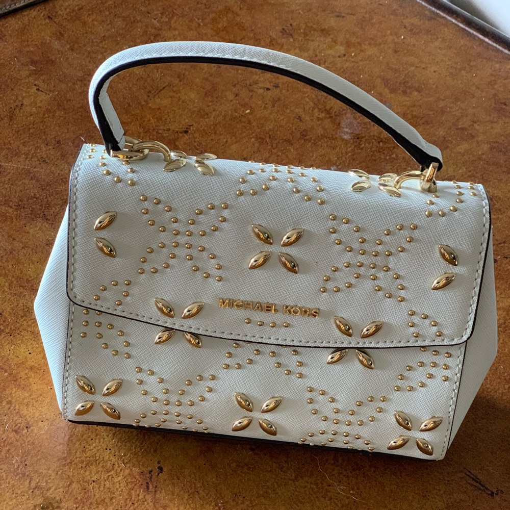 Michael Kors Purse - Picture 1 of 3